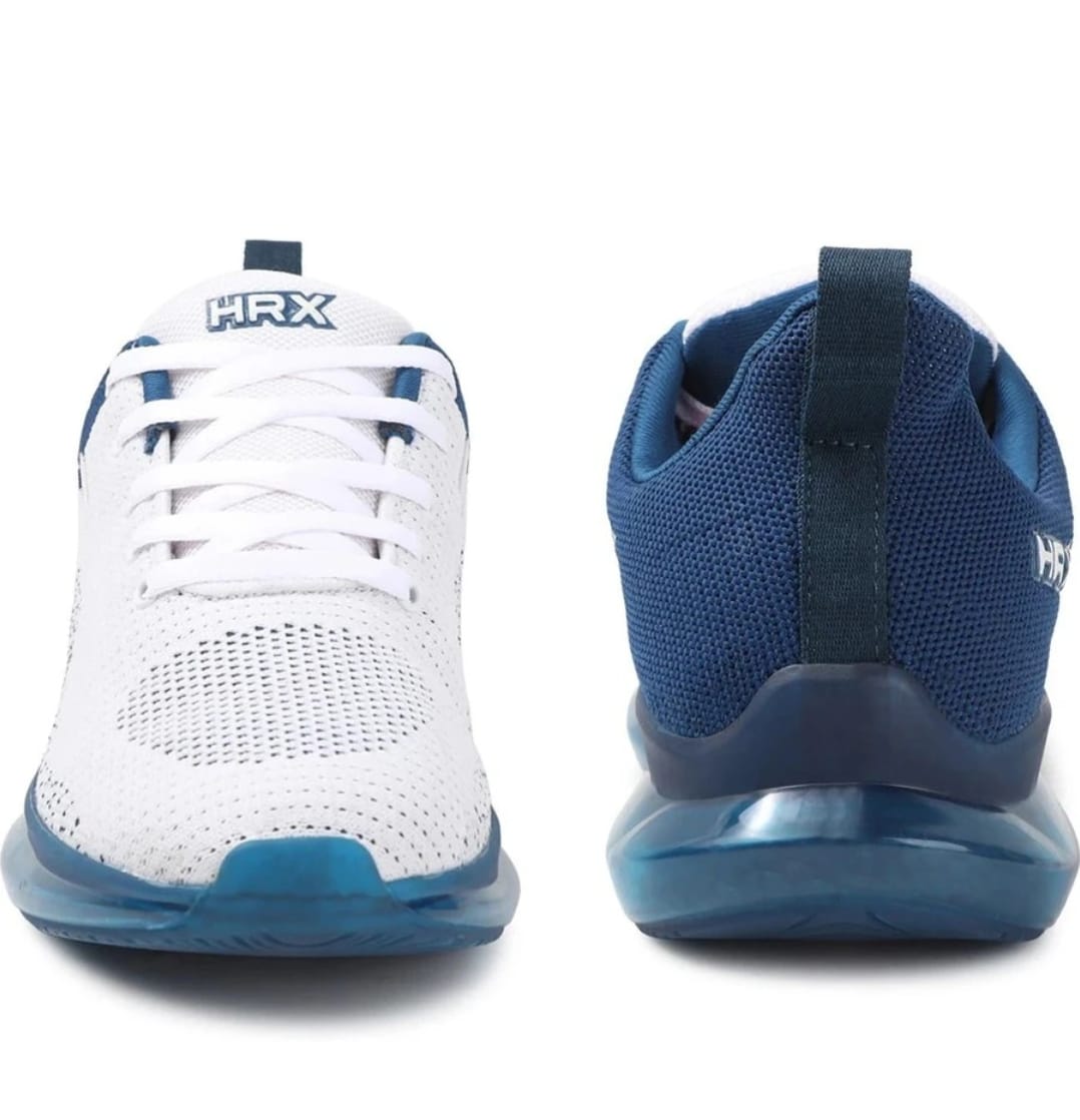 Sports shoes - Image 2